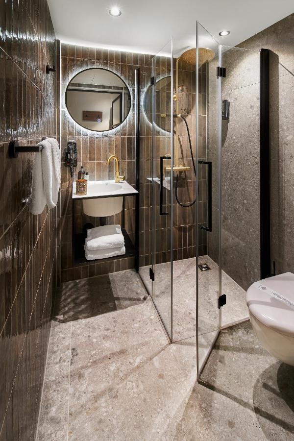 Boutique Hotel First City Hága Kültér fotó